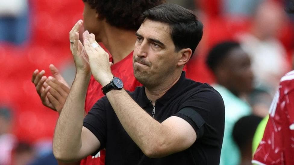 Iraola Frustrated as Liverpool Squanders Lead Again