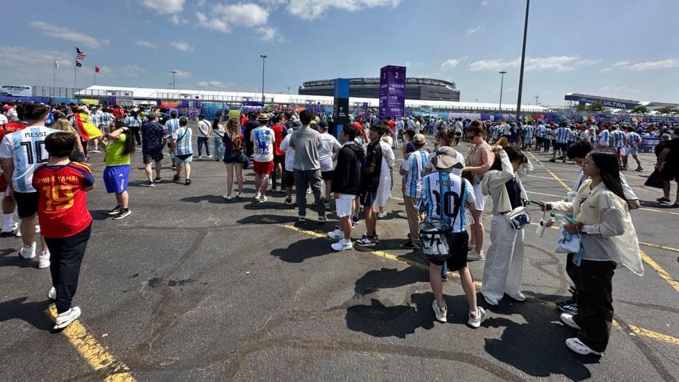 Enhanced Security Measures Create Long Lines at World Cup Final