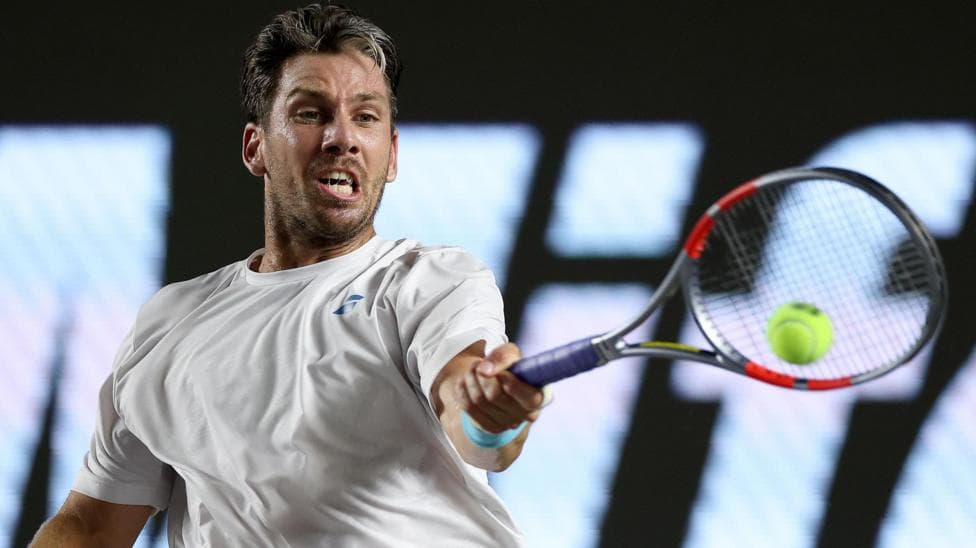 Shapovalov Stops Norrie's Los Cabos Challenge in Thrilling Semifinal